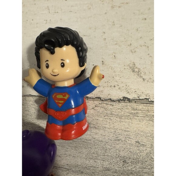 Mattel Little People Fisher-Price DC Comics Super Heroes Pizza Delivery Set 6 - Picture 6 of 12